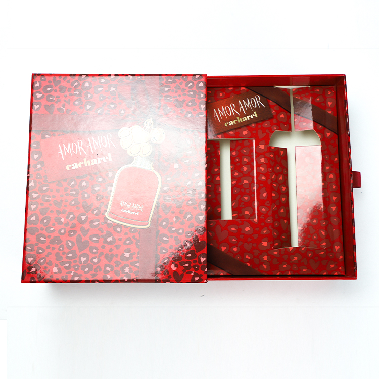 red cosmetic paper box