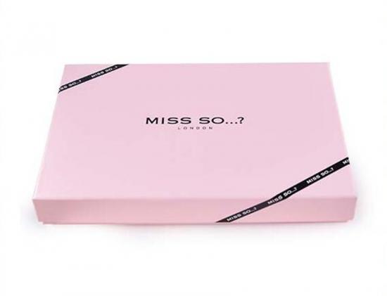 Розовый Коробка Упаковка Платье 